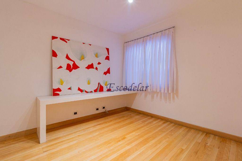 Apartamento à venda com 3 quartos, 220m² - Foto 11