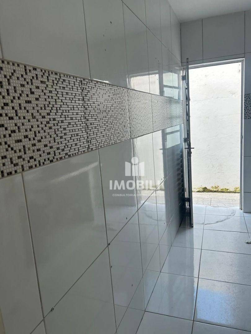 Casa à venda com 2 quartos, 190M2 - Foto 10