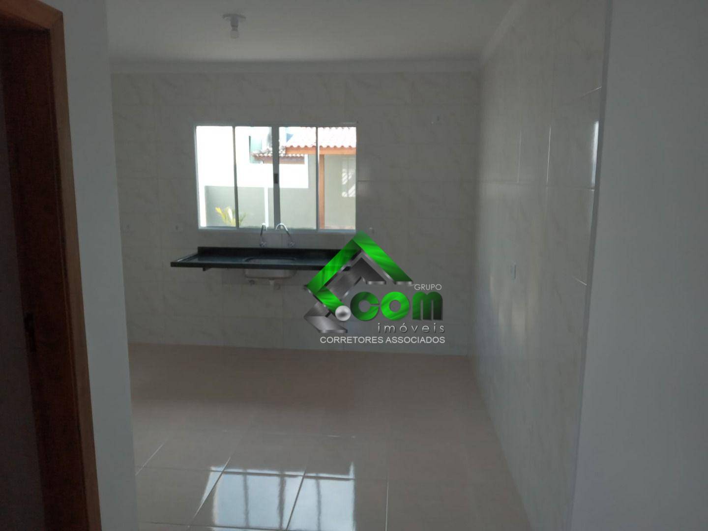 Casa à venda com 2 quartos, 103m² - Foto 10