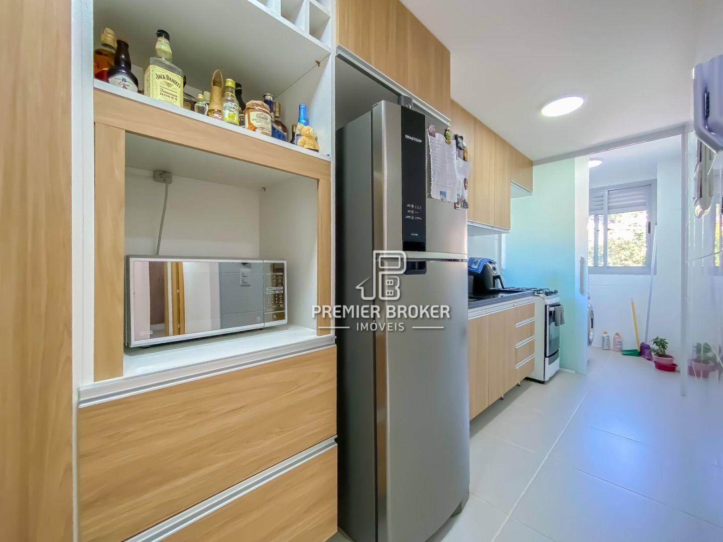 Apartamento para alugar com 2 quartos, 94m² - Foto 4