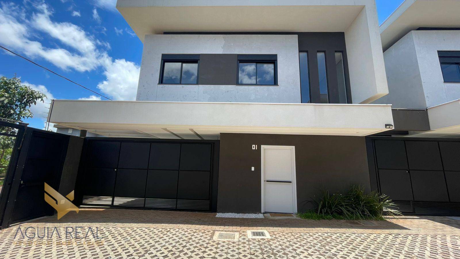 Sobrado à venda e aluguel com 3 quartos, 124m² - Foto 2