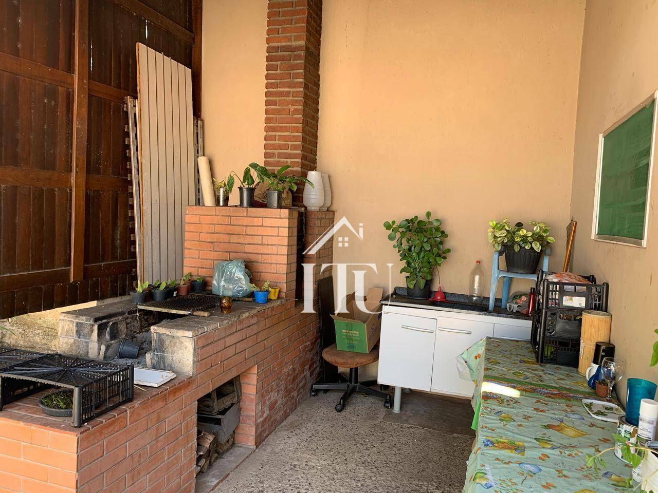 Casa à venda com 3 quartos, 59m² - Foto 14