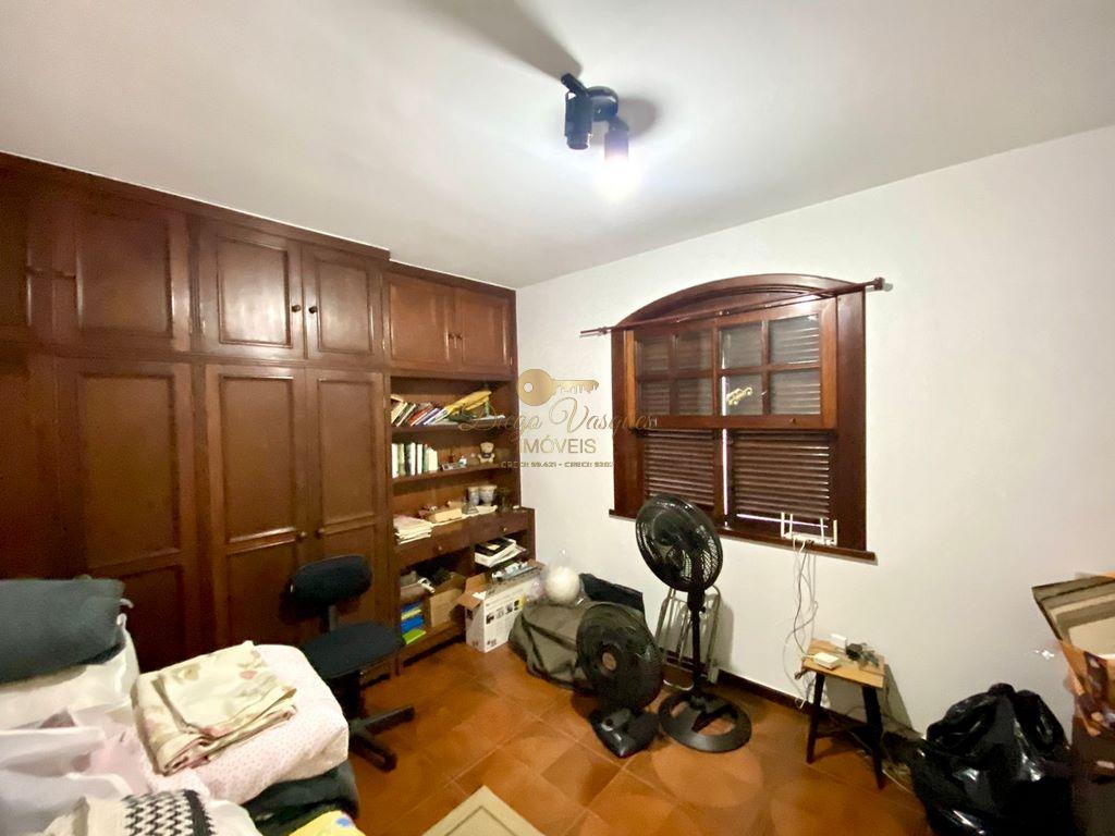 Casa à venda com 8 quartos, 2100m² - Foto 43