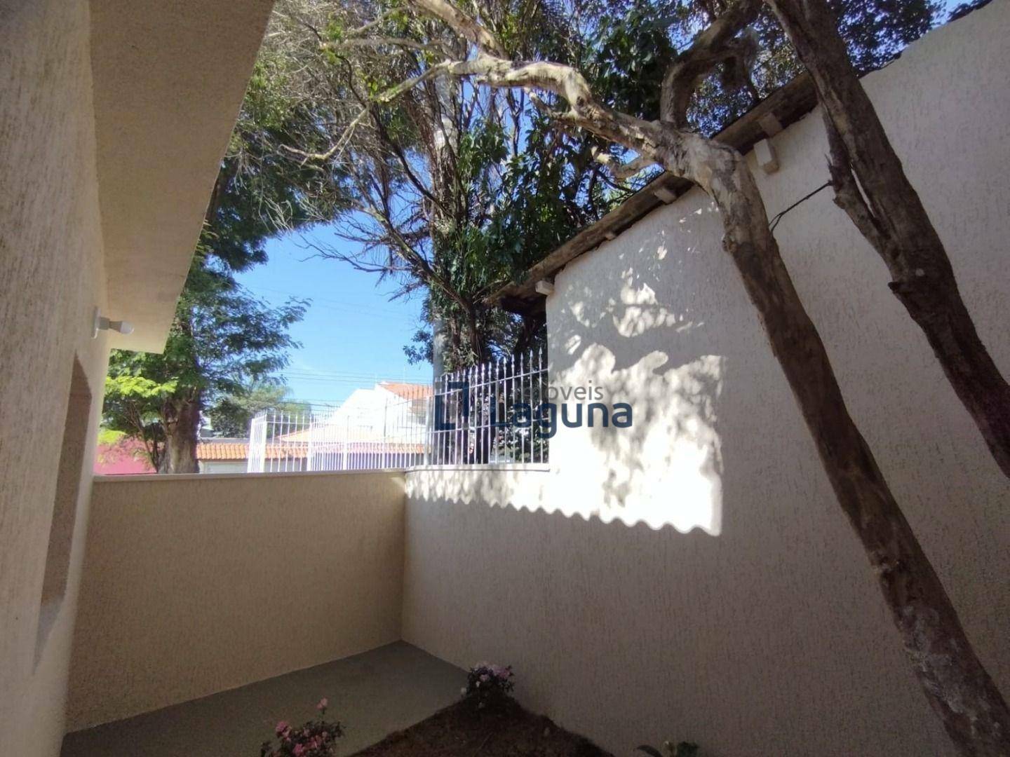 Casa para alugar com 2 quartos, 75m² - Foto 19