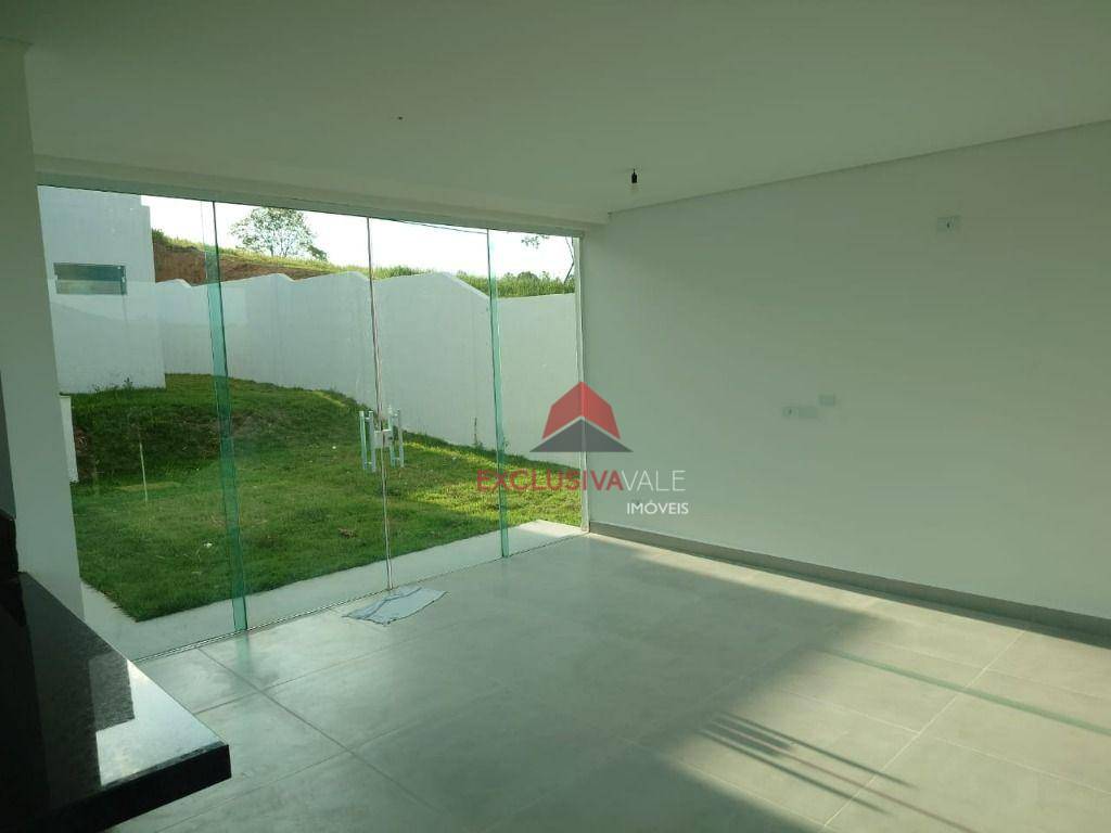 Casa de Condomínio à venda com 5 quartos, 376m² - Foto 29