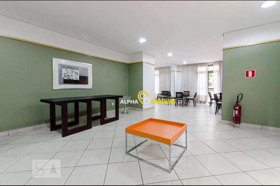 Apartamento para alugar com 2 quartos, 64m² - Foto 21