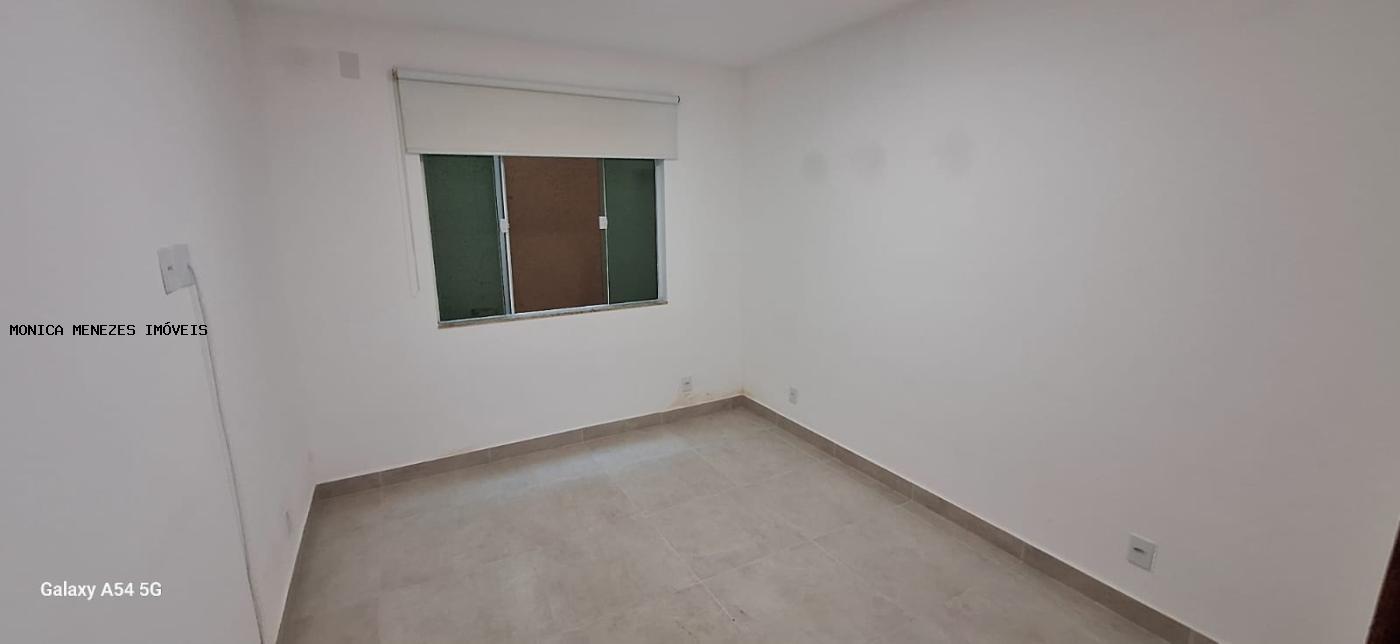 Casa de Condomínio para alugar com 3 quartos, 150m² - Foto 9