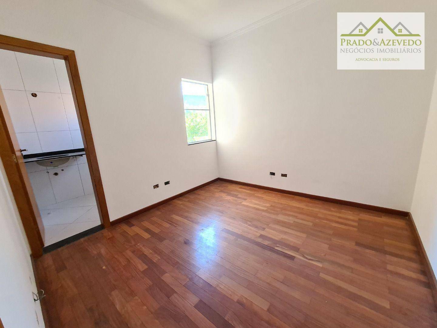 Casa à venda com 3 quartos, 320m² - Foto 6