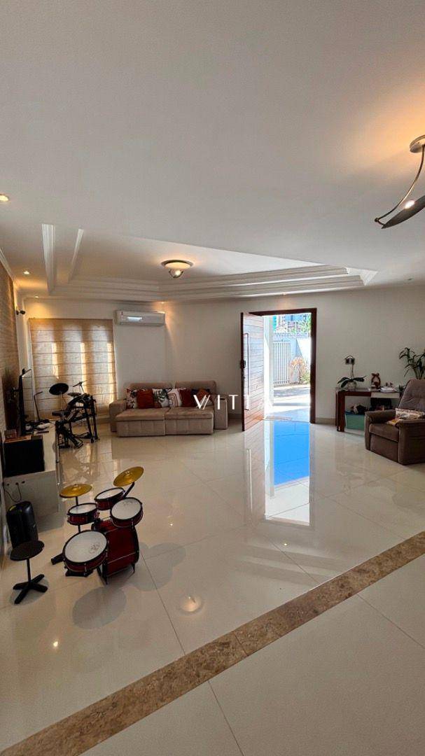 Sobrado, 3 quartos, 310 m² - Foto 3