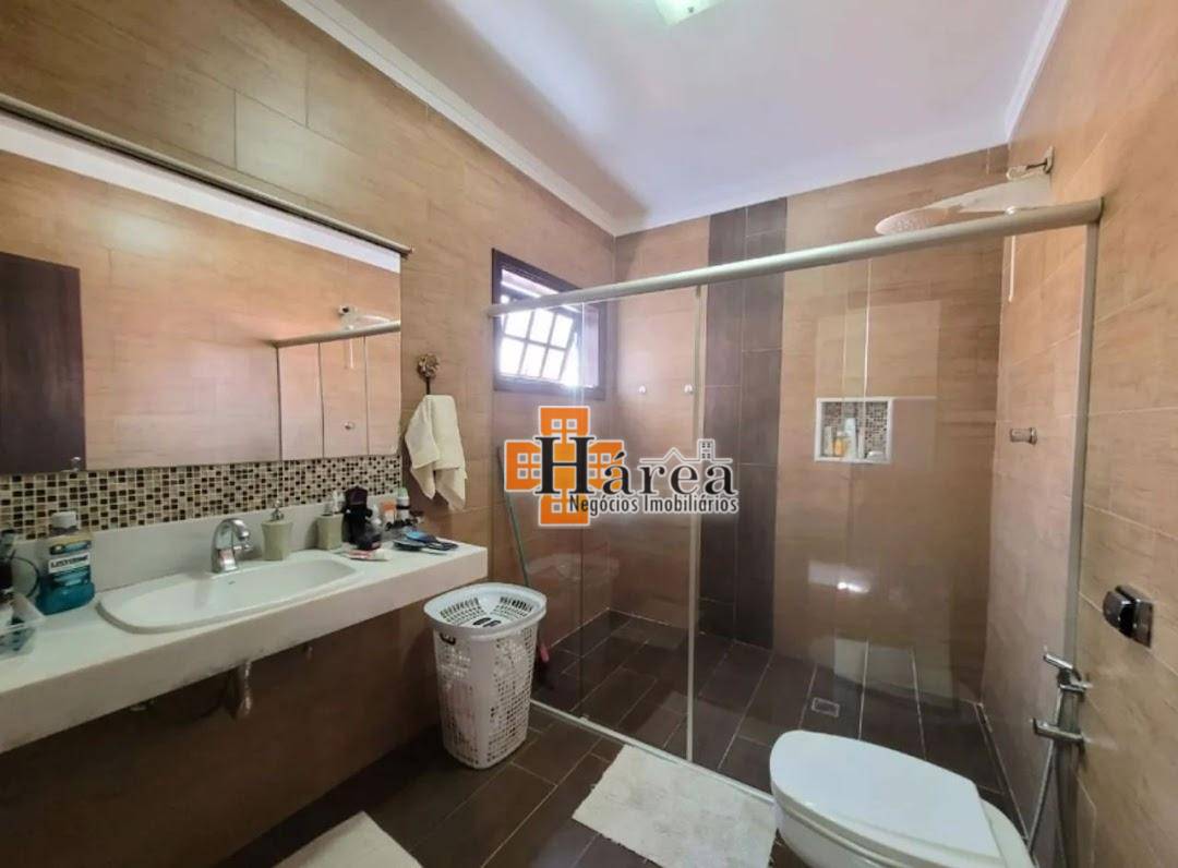 Sobrado à venda com 5 quartos, 374m² - Foto 10