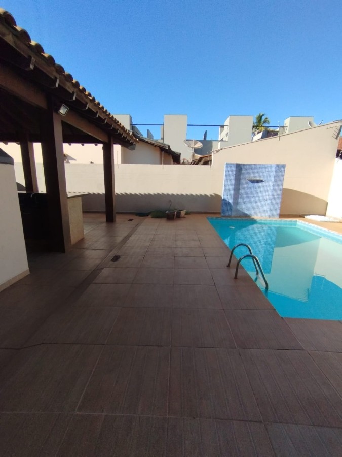 Casa para alugar com 2 quartos - Foto 1