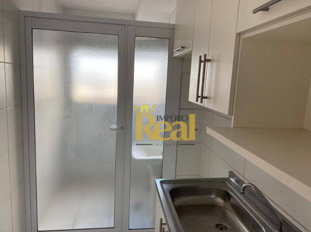 Apartamento à venda com 2 quartos, 47m² - Foto 4