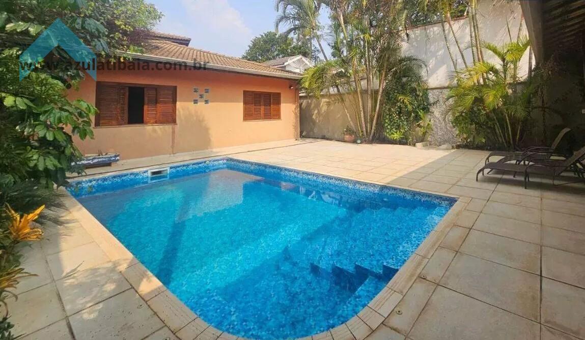 Casa à venda com 4 quartos, 480m² - Foto 1