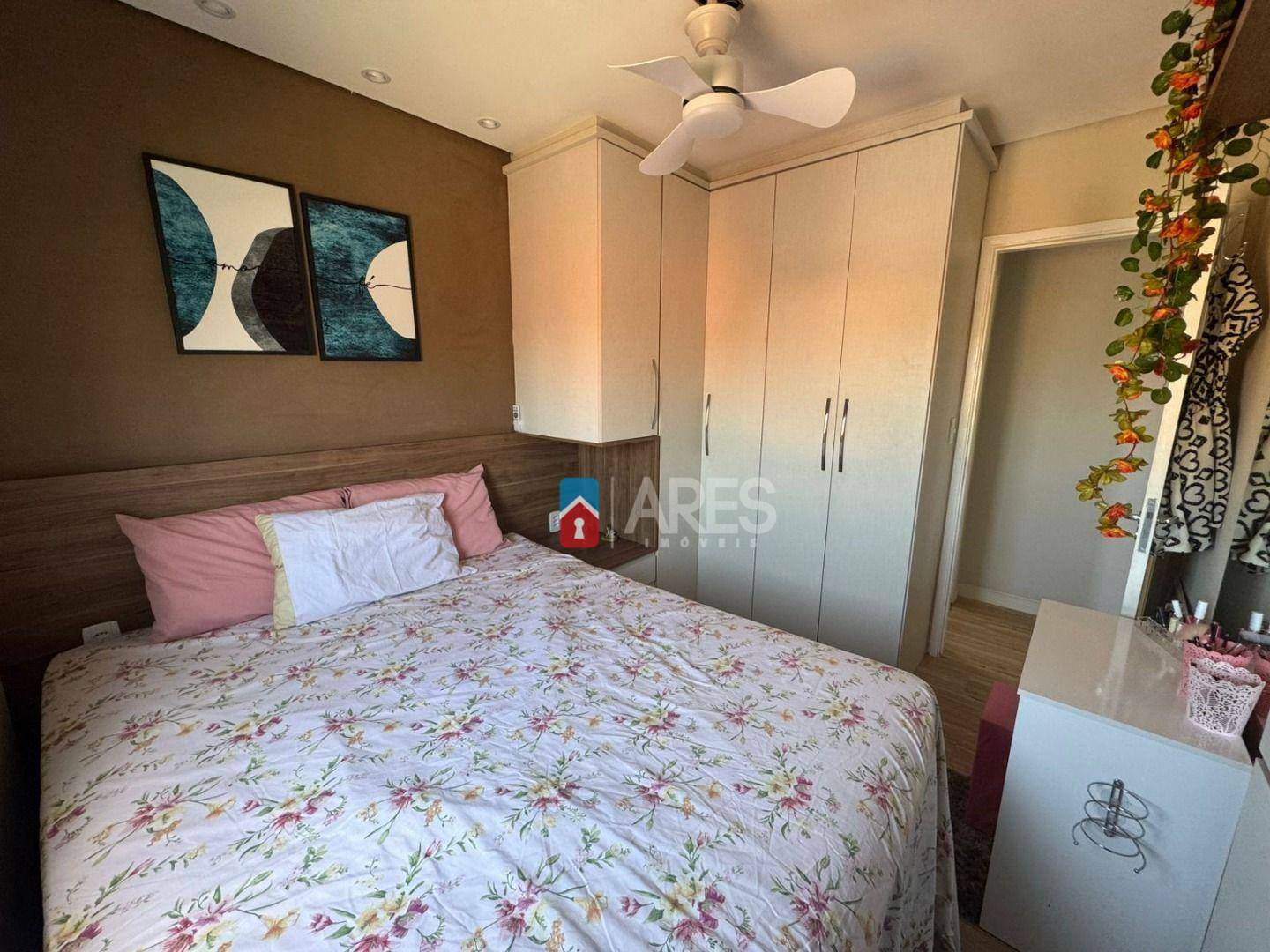 Apartamento à venda com 2 quartos, 50m² - Foto 7