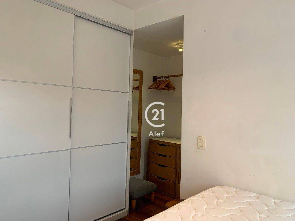 Apartamento à venda com 2 quartos, 67m² - Foto 15