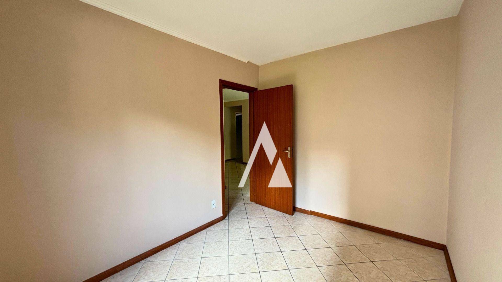 Apartamento à venda com 2 quartos, 64m² - Foto 8