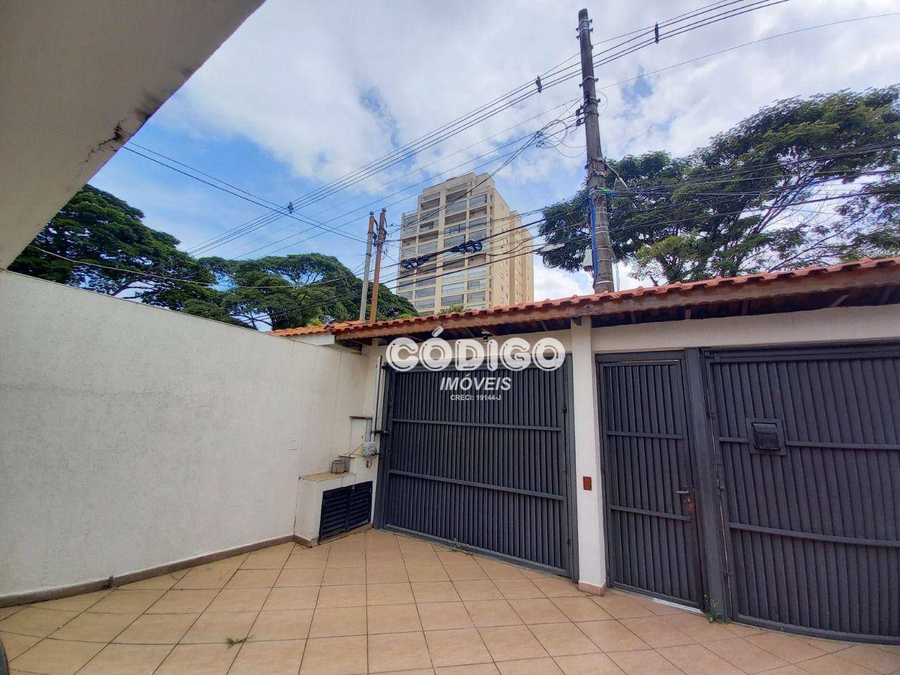 Casa para alugar com 4 quartos, 420m² - Foto 33