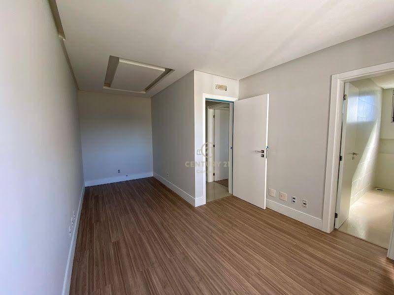 Apartamento à venda com 3 quartos, 111m² - Foto 17