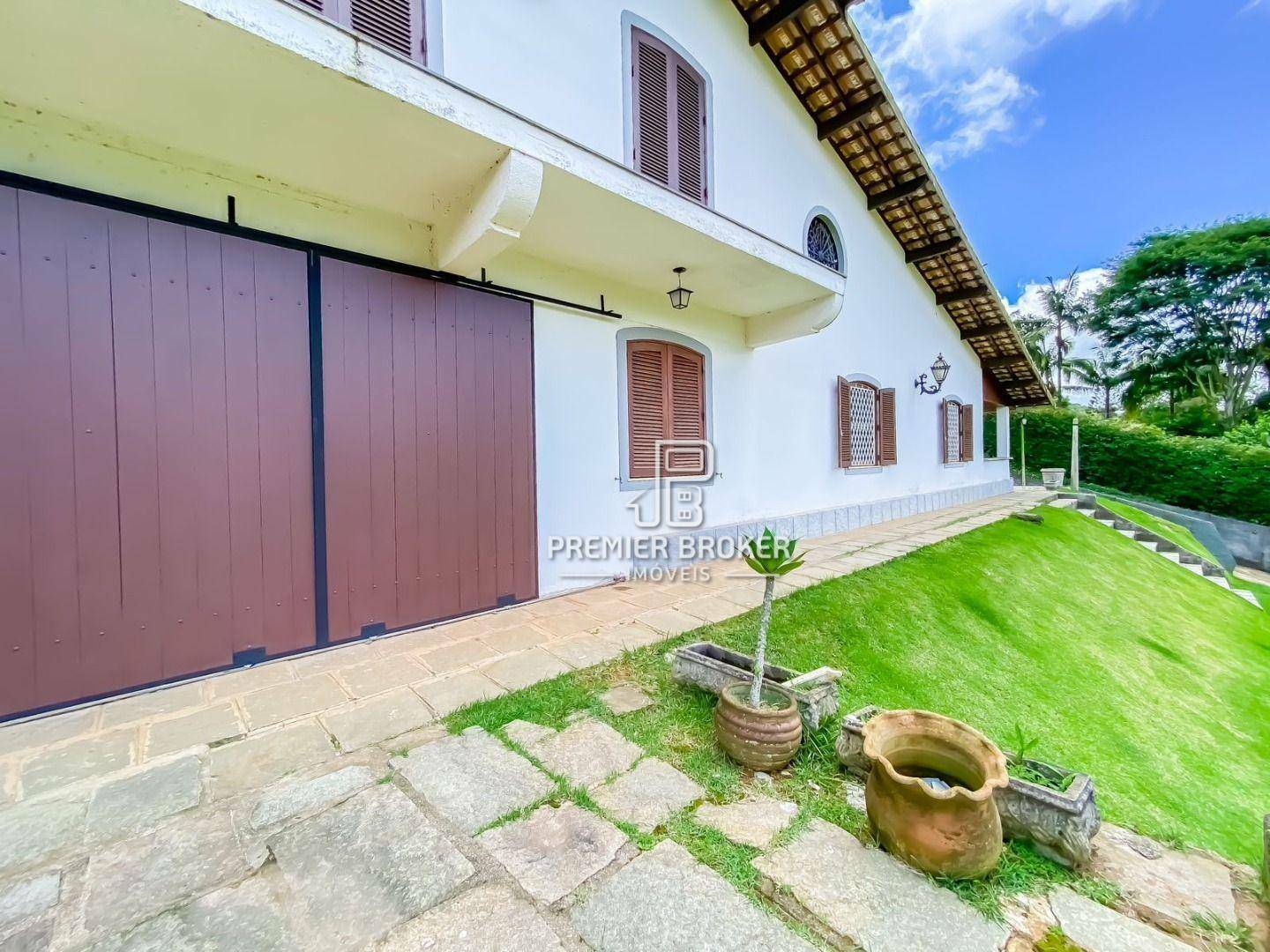 Casa à venda com 5 quartos, 299m² - Foto 23