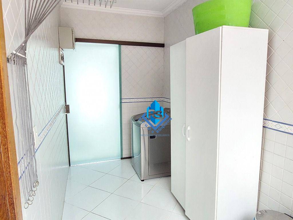 Sobrado à venda com 3 quartos, 296m² - Foto 31