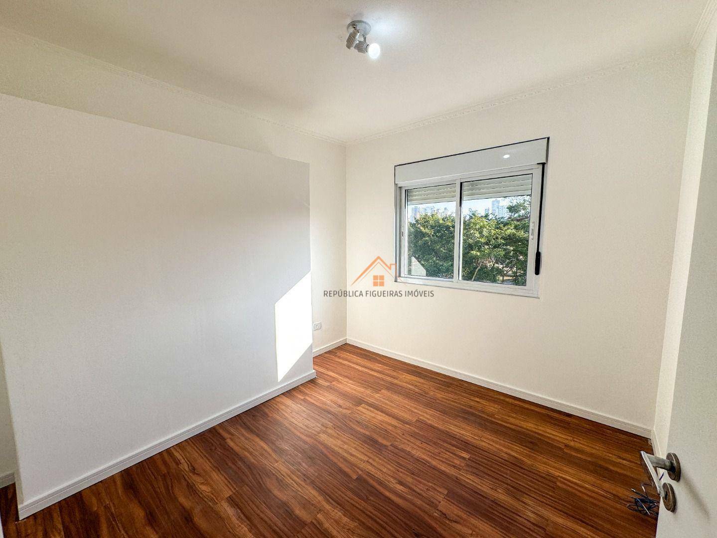 Apartamento à venda com 3 quartos, 94m² - Foto 20