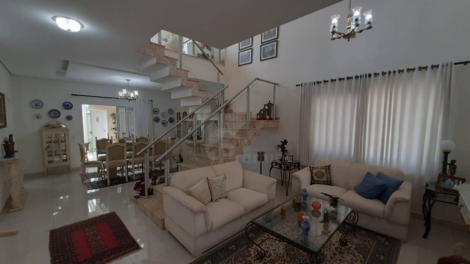 Casa de Condomínio à venda com 3 quartos, 269m² - Foto 4