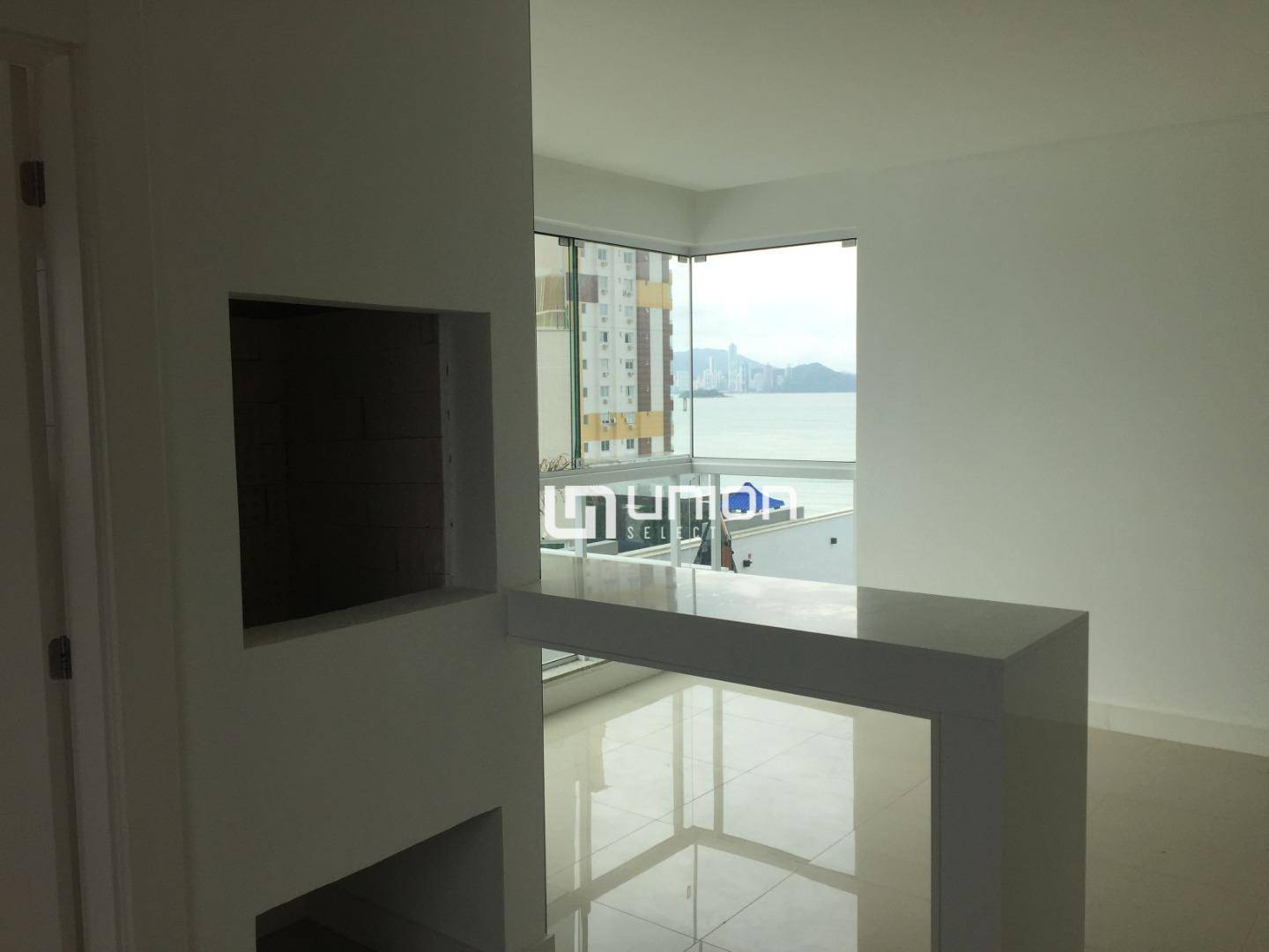 Apartamento à venda com 4 quartos, 154m² - Foto 3