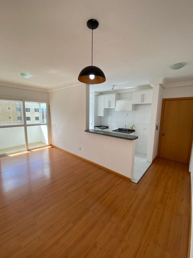 Apartamento para alugar com 2 quartos, 60m² - Foto 12