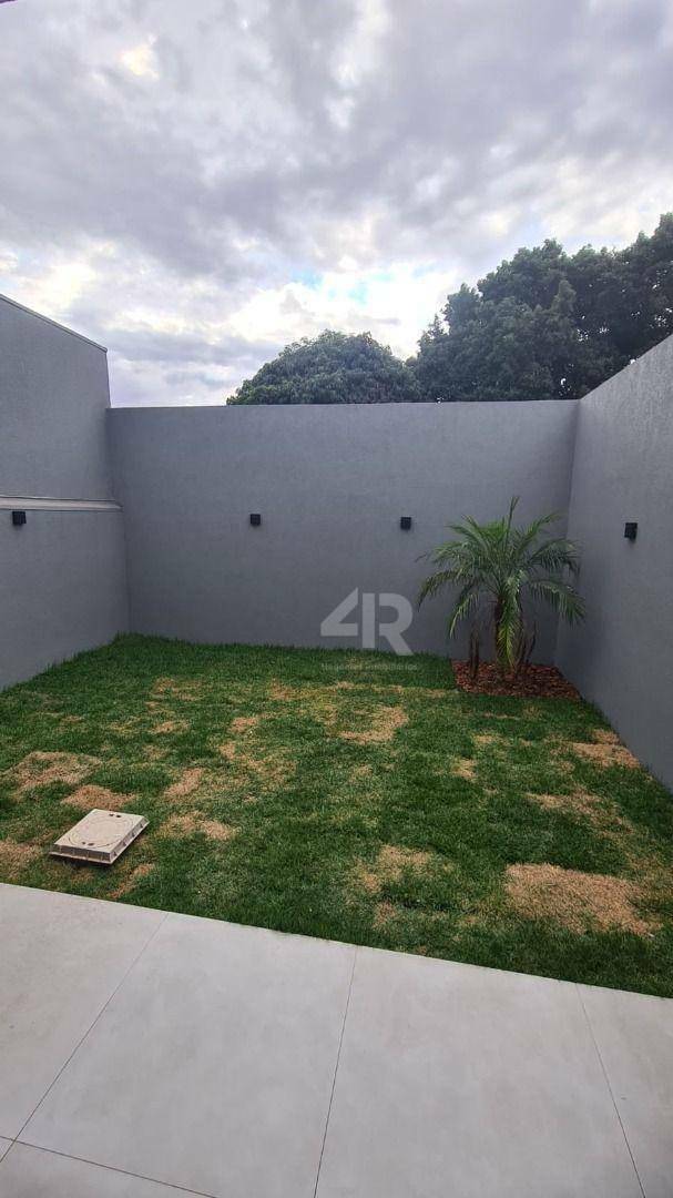 Casa à venda com 3 quartos, 100m² - Foto 16