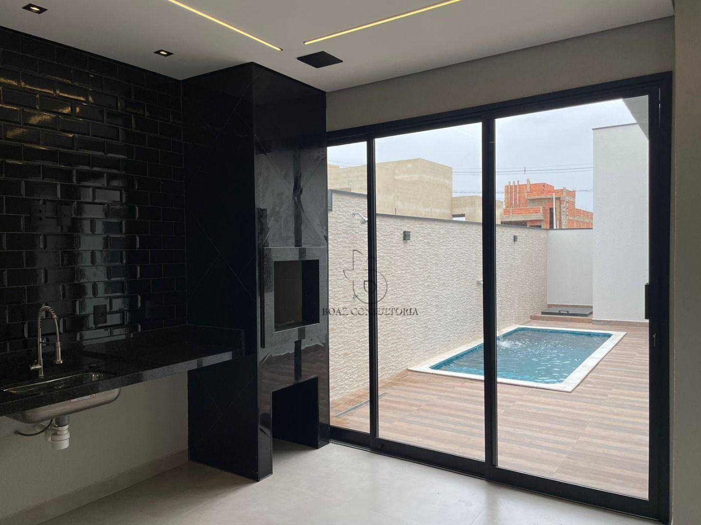 Casa de Condomínio à venda com 3 quartos, 140m² - Foto 2