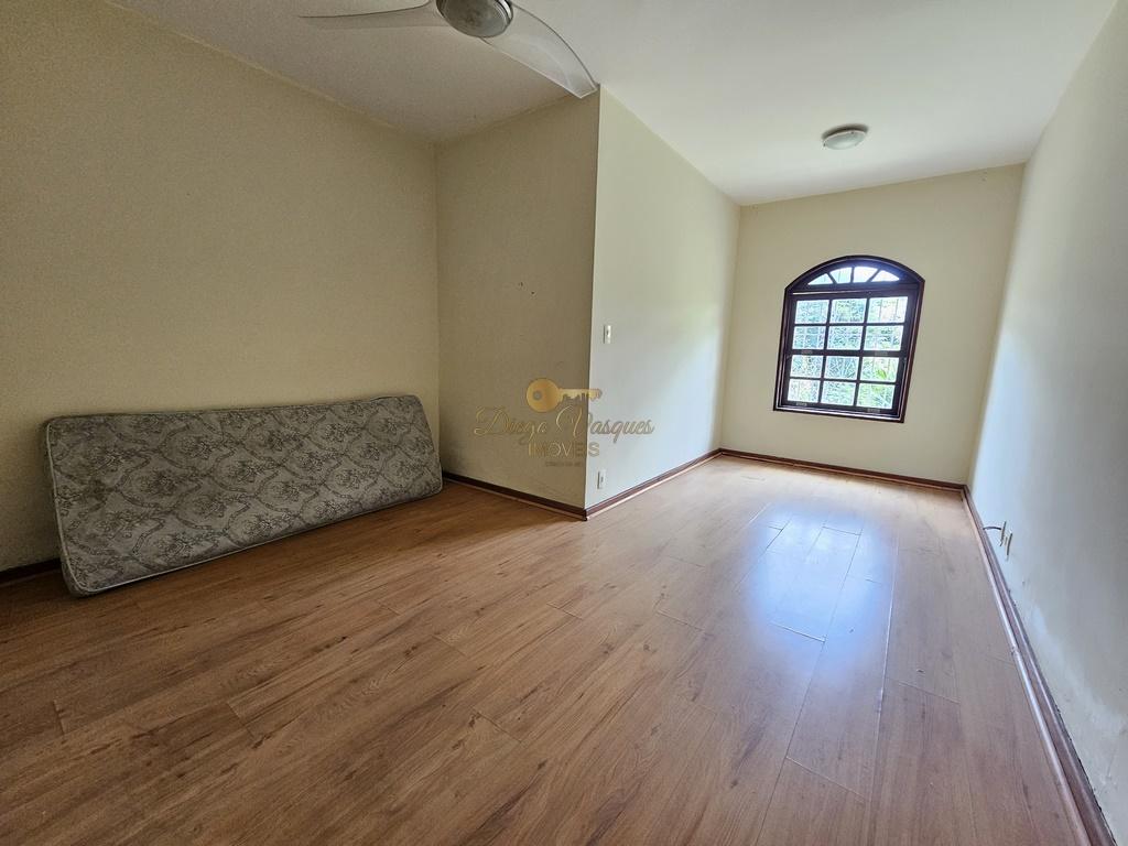 Casa à venda com 2 quartos, 100m² - Foto 15