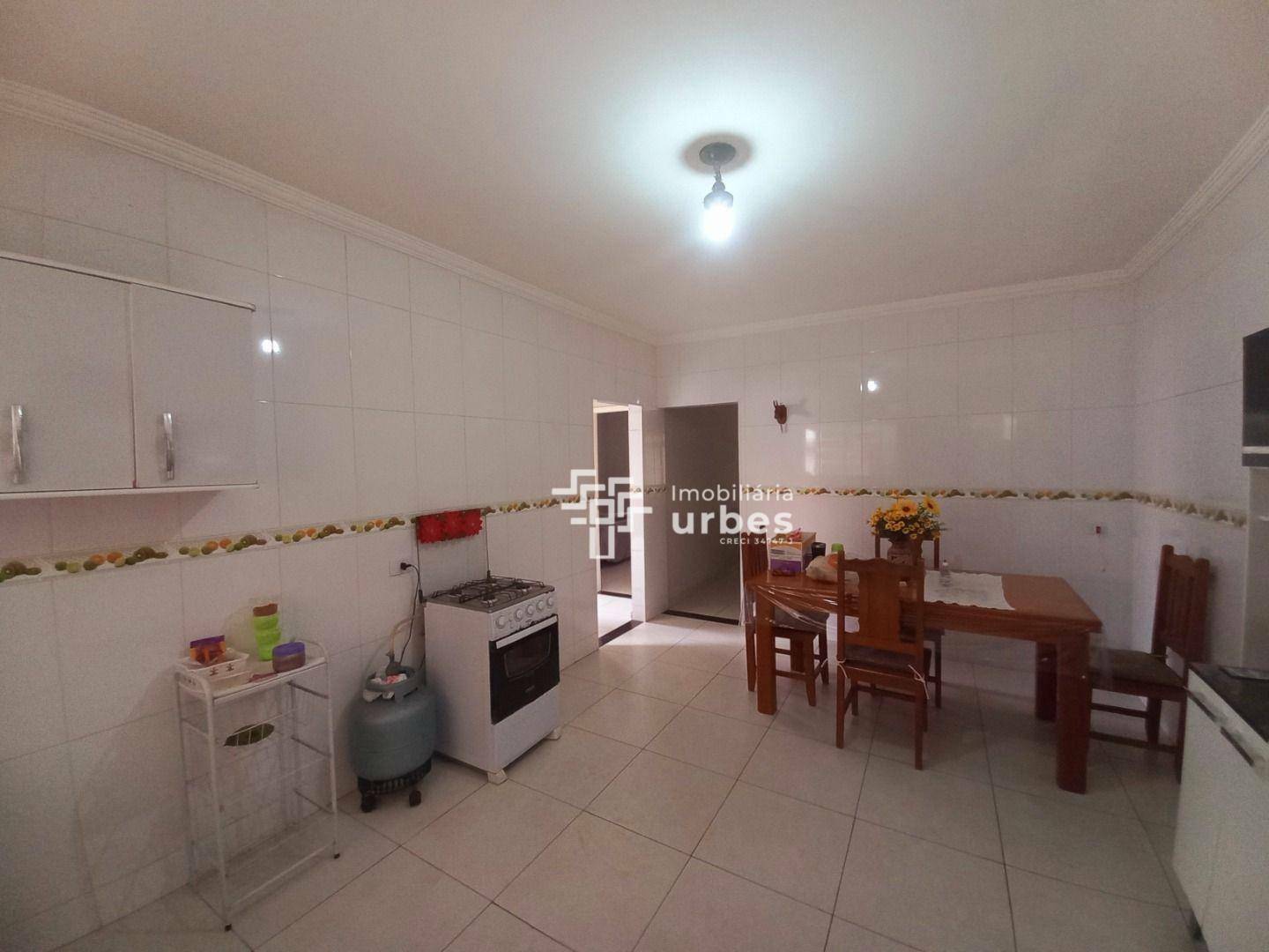 Casa à venda com 3 quartos, 80m² - Foto 10