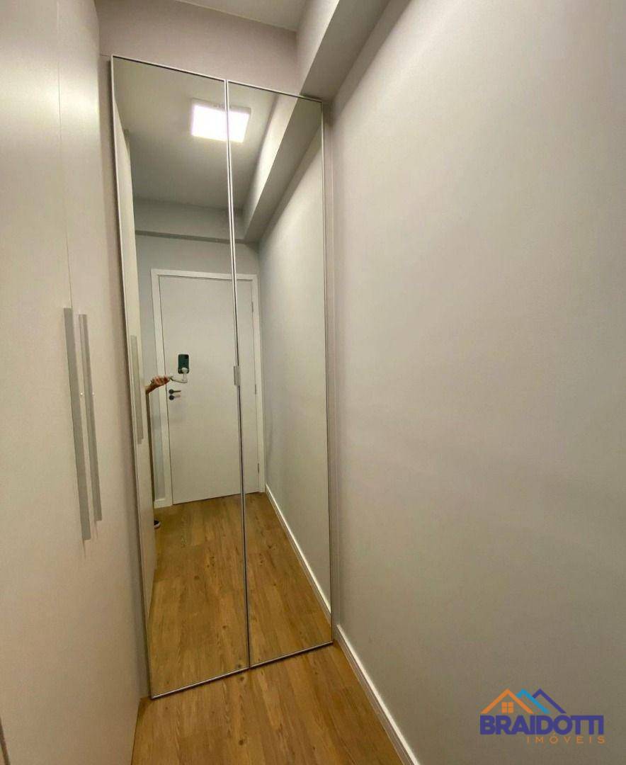 Apartamento à venda com 3 quartos, 73m² - Foto 9