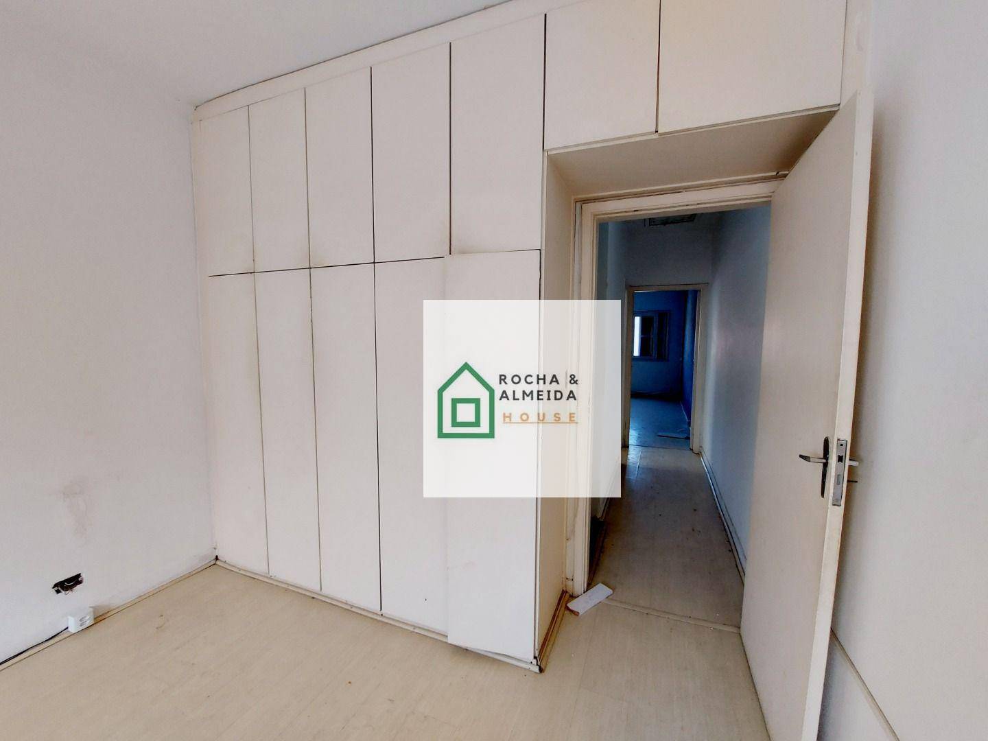 Sobrado para alugar com 2 quartos, 180m² - Foto 23