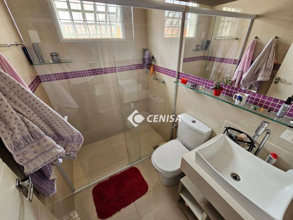 Casa de Condomínio à venda com 3 quartos, 210m² - Foto 29