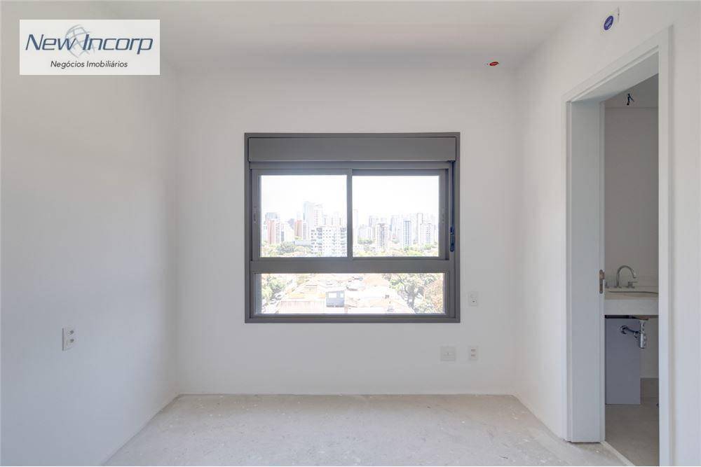 Apartamento à venda com 3 quartos, 159m² - Foto 9