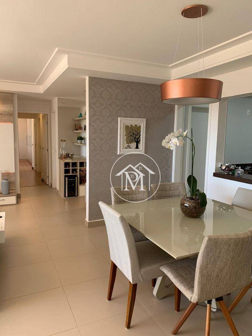 Apartamento à venda com 3 quartos, 140m² - Foto 4