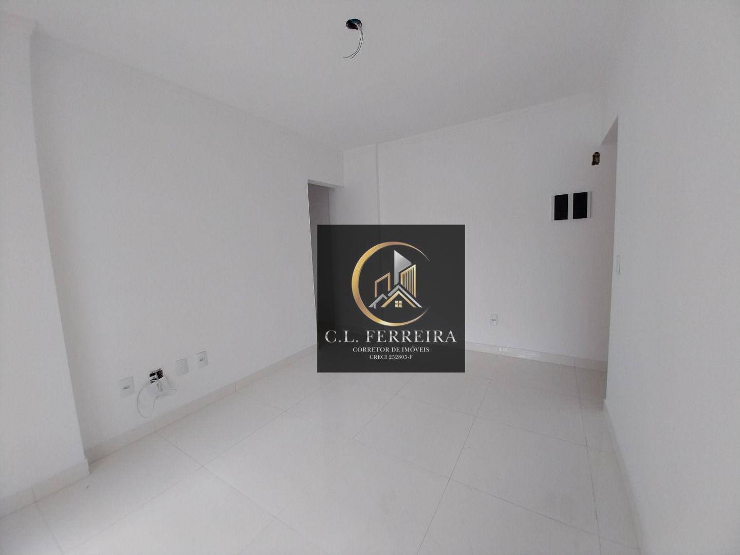 Apartamento à venda com 2 quartos, 68m² - Foto 2