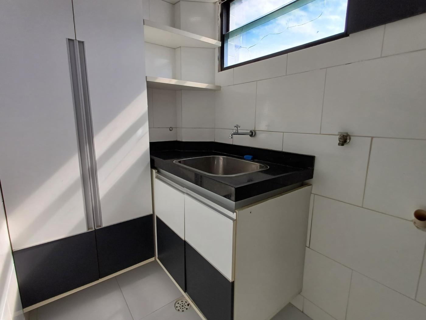 Apartamento à venda com 2 quartos, 69m² - Foto 6