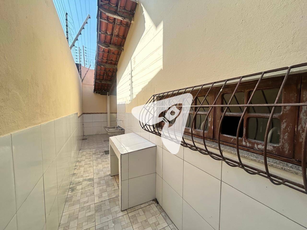 Casa à venda com 4 quartos, 180M2 - Foto 13