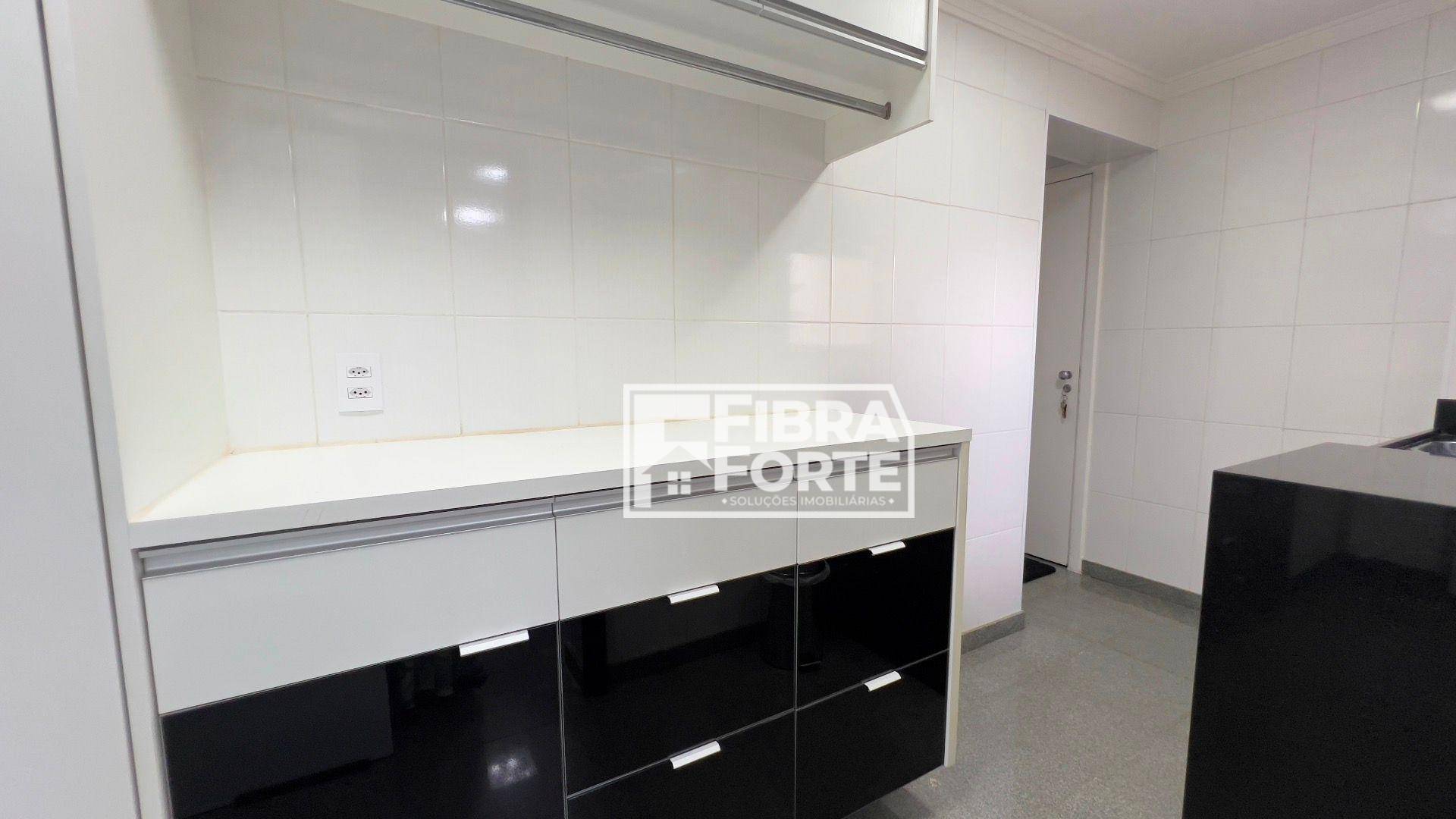 Apartamento à venda com 3 quartos, 143m² - Foto 34