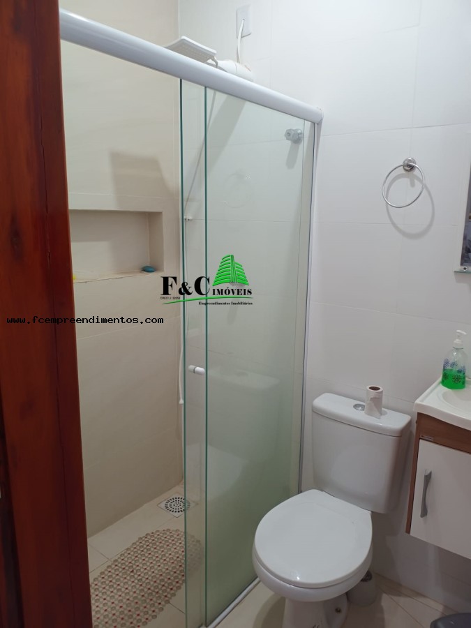 Casa à venda com 2 quartos, 140m² - Foto 4