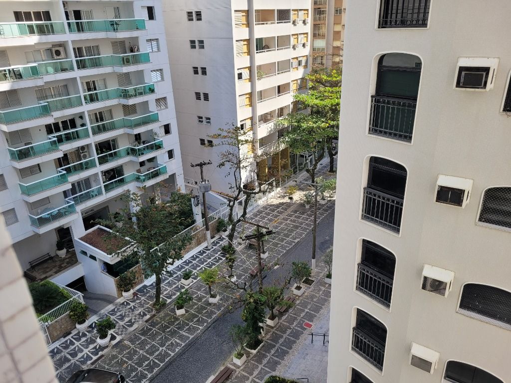 Apartamento à venda com 2 quartos, 80m² - Foto 7