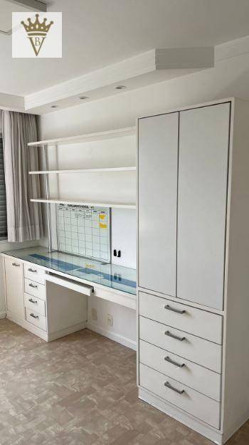 Apartamento à venda com 3 quartos, 115m² - Foto 12