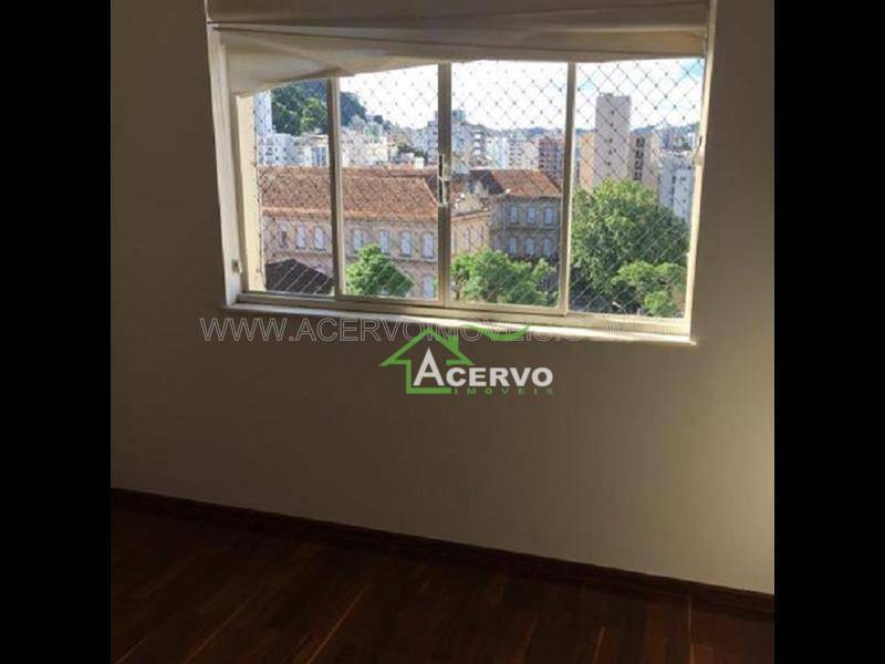 Apartamento à venda com 3 quartos, 144m² - Foto 6