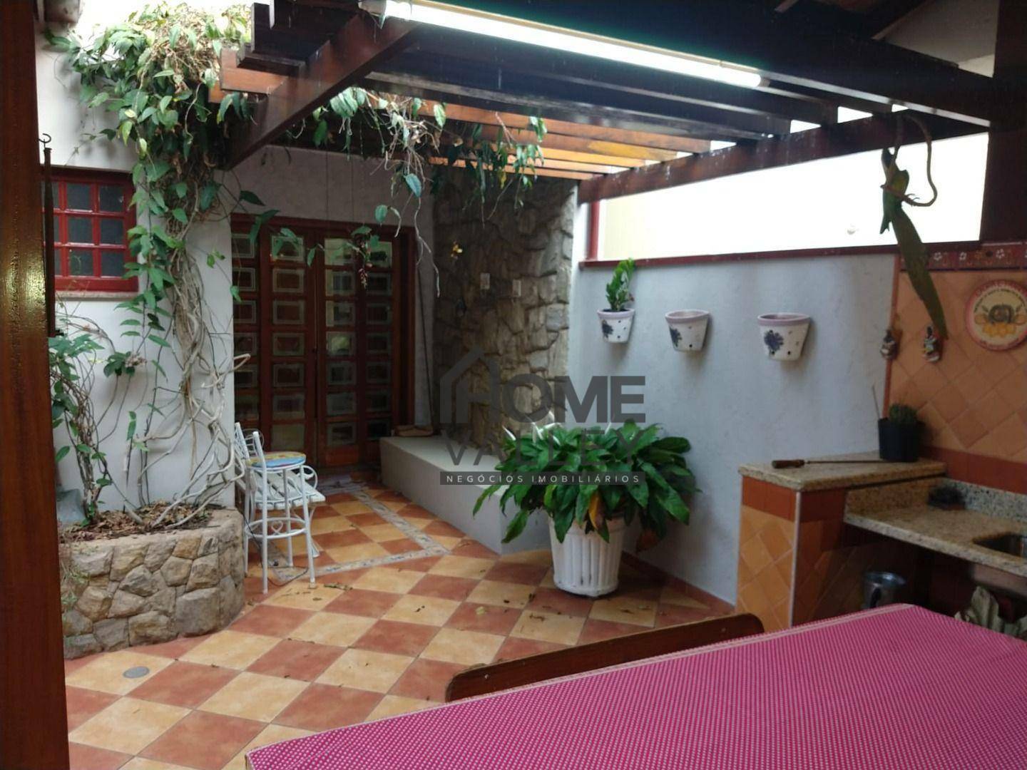 Casa de Condomínio à venda com 3 quartos, 189m² - Foto 14