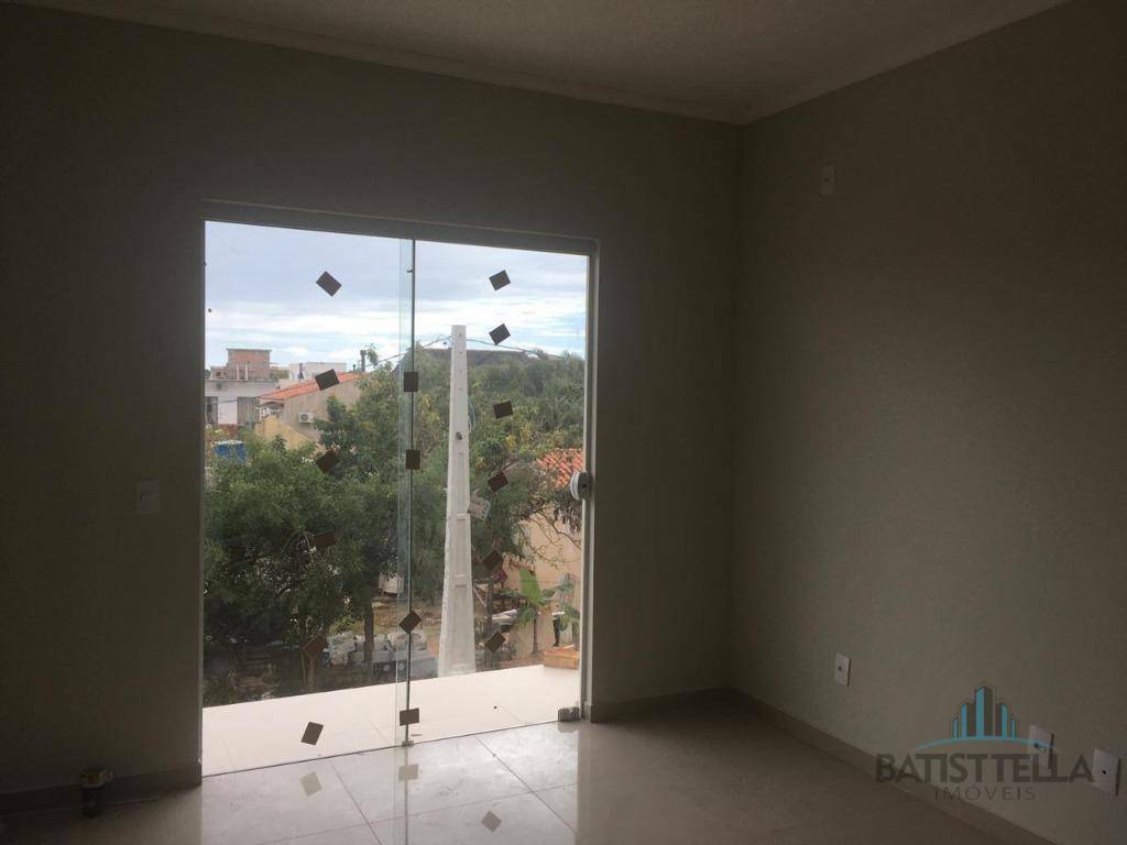 Sobrado à venda com 2 quartos, 81m² - Foto 17