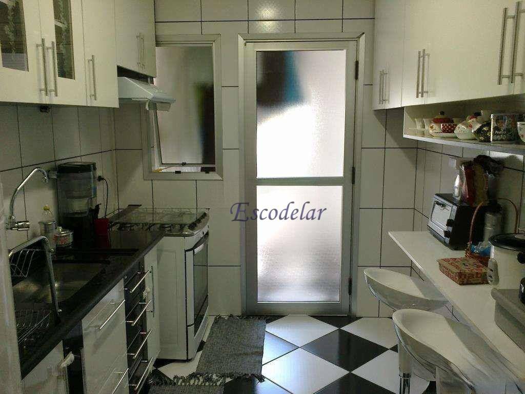 Apartamento à venda com 2 quartos, 72m² - Foto 2