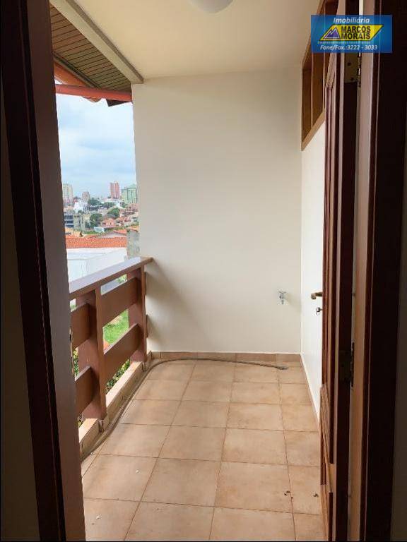 Casa à venda com 4 quartos, 494m² - Foto 41