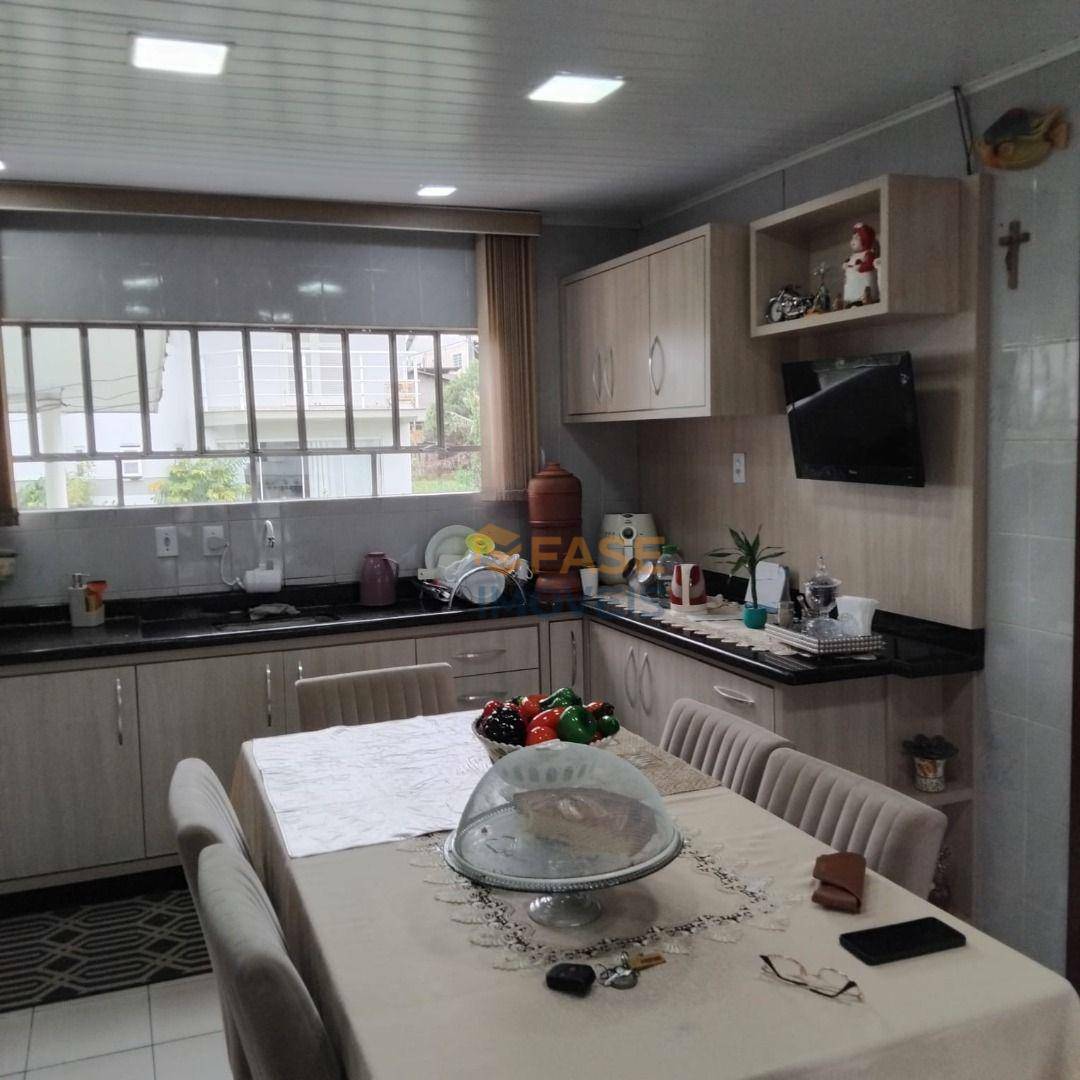 Casa à venda com 2 quartos, 97m² - Foto 6